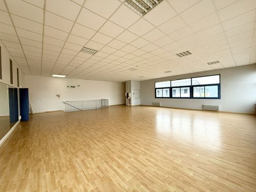 Bureau à Orgeval, Yvelines
