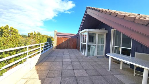 아파트 / Ferney-Voltaire, Ain