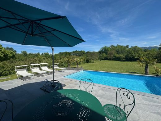 Casa de lujo en Anthy-sur-Léman, Alta Saboya