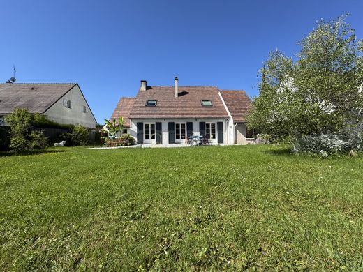 Lüks ev Plailly, Oise