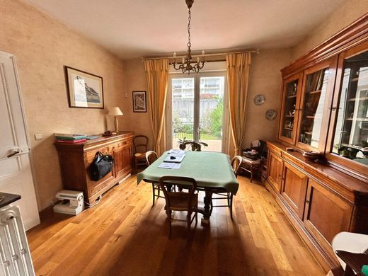 Πολυτελή κατοικία σε Nantes, Loire-Atlantique