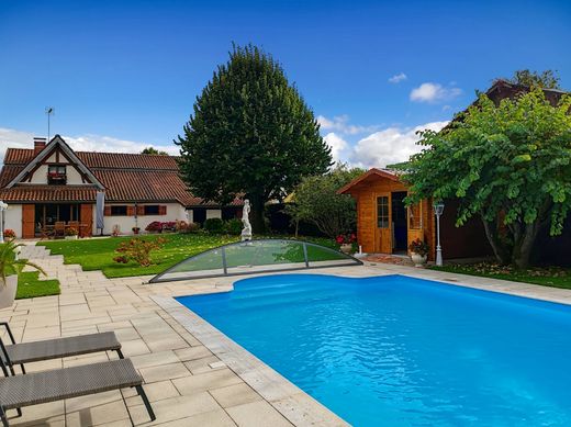 Luxe woning in Pogny, Marne