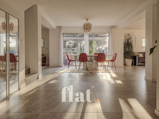 Casa di lusso a Rezé, Loira Atlantica