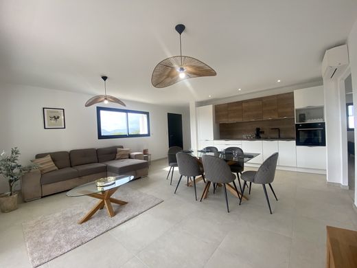Apartment in Grosseto-Prugna, South Corsica