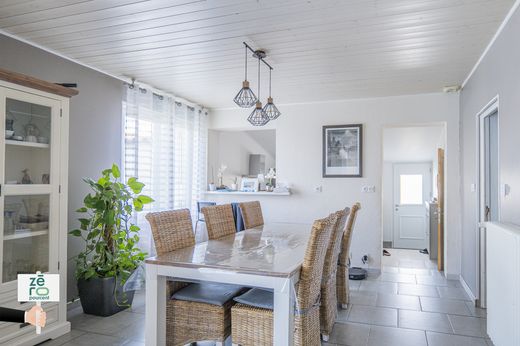Luxury home in Châteauneuf, Vendée