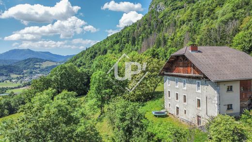 Luksusowy dom w Mieussy, Haute-Savoie