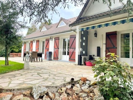 Casa di lusso a Saâcy-sur-Marne, Seine-et-Marne