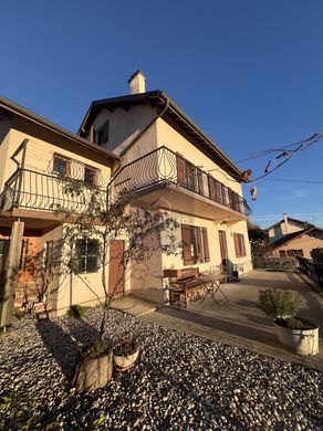 Элитный дом, Valserhône, Ain