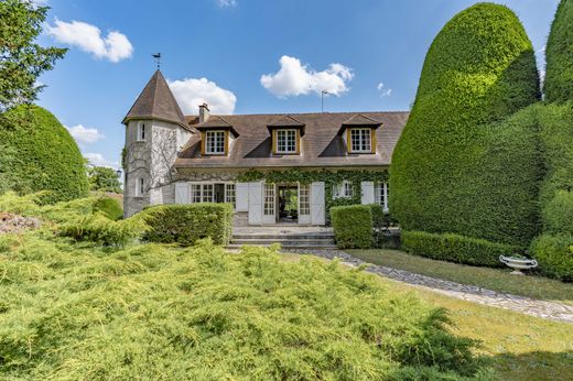 Luxury home in Nogent-le-Roi, Eure-et-Loir
