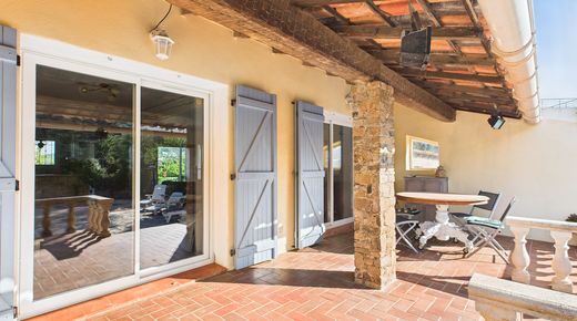 Luxury home in Carqueiranne, Var