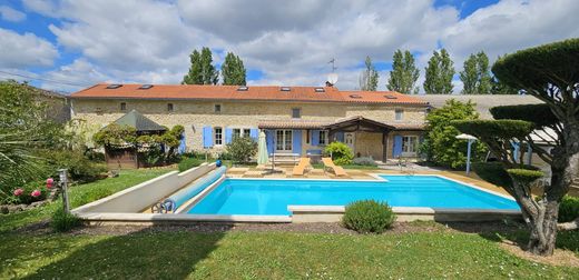 호화 저택 / Sauveterre-de-Guyenne, Gironde