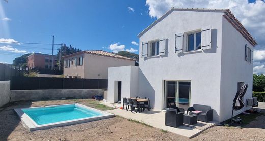 Villa a Fréjus, Var