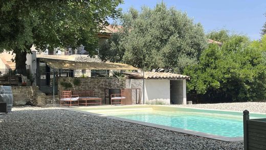 Вилла, Montségur-sur-Lauzon, Drôme