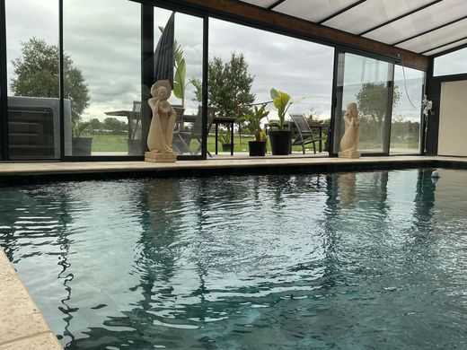 Luxury home in Albias, Tarn-et-Garonne