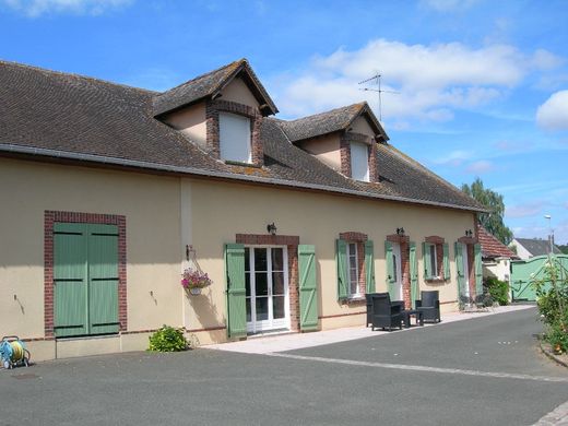 Элитный дом, Thivars, Eure-et-Loir