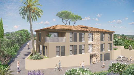 Apartment in Six-Fours-les-Plages, Var