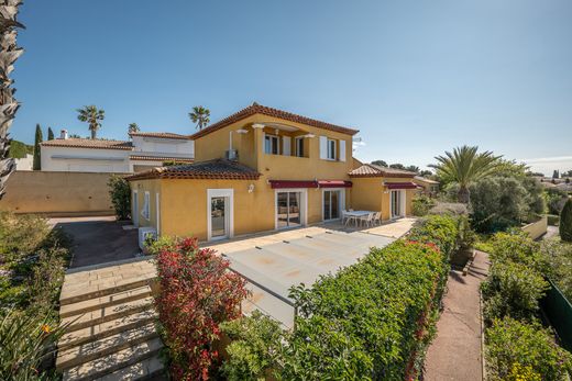 빌라 / Sanary-sur-Mer, Var
