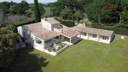 Maison de luxe à Robion, Vaucluse