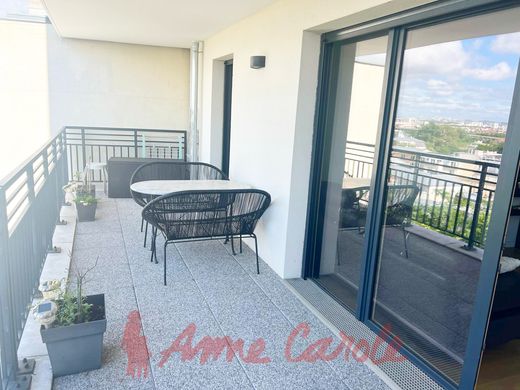 Appartamento a Joinville-le-Pont, Val-de-Marne