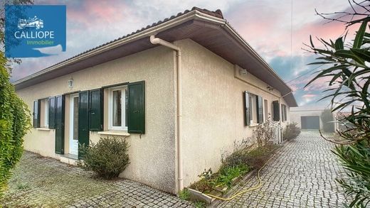 Casa de lujo en Ludon-Médoc, Gironda