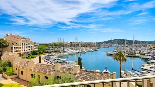 Appartement à Port Cogolin, Var