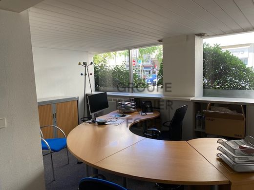 Oficina en Lyon, Ródano