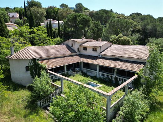 Villa a Saint-Georges-d'Orques, Hérault