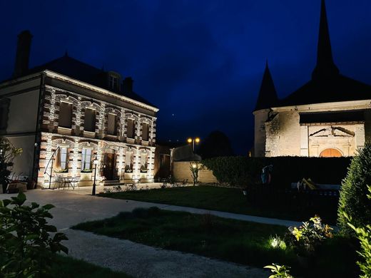 Luxury home in Dierrey-Saint-Pierre, Aube