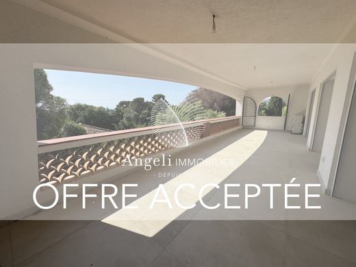 Apartamento - Saint-Aygulf, Var