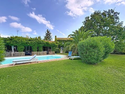 Πολυτελή κατοικία σε Saleilles, Pyrénées-Orientales