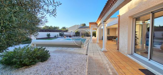 Villa in Le Grau-d'Agde, Hérault