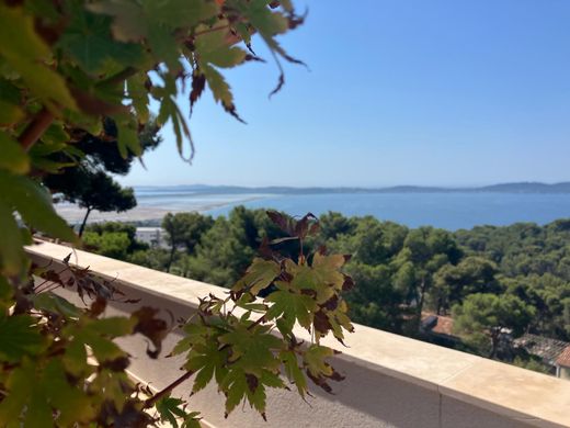 Villa en Hyerès, Var