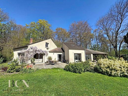 Luxus-Haus in Ronquerolles, Val d'Oise