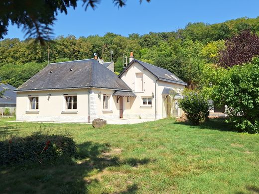 ‏בתי יוקרה ב  Fontevraud-l'Abbaye, Maine-et-Loire