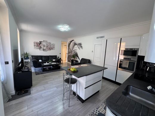 Appartement à Beausoleil, Alpes-Maritimes