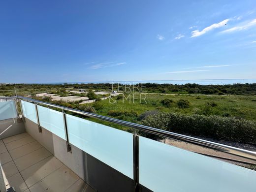 Πολυτελή κατοικία σε Saint-Cyprien-Plage, Pyrénées-Orientales