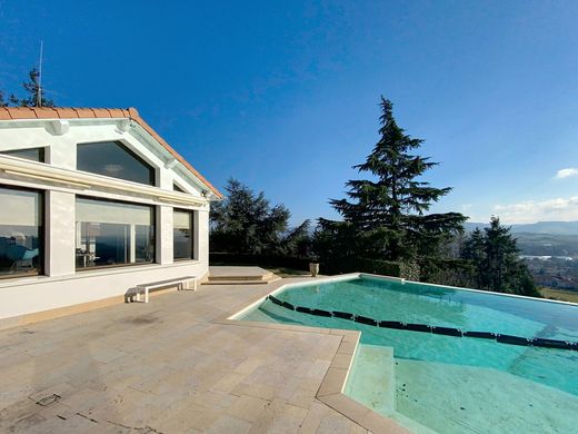 Luxury home in La Talaudière, Loire