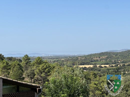Villa in La Londe-les-Maures, Var