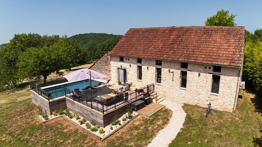 Luxury home in Dégagnac, Lot