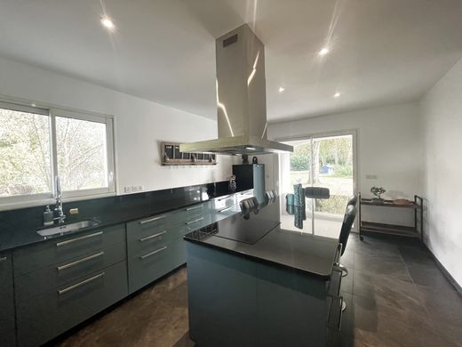 ‏בתי יוקרה ב  Belin-Béliet, Gironde