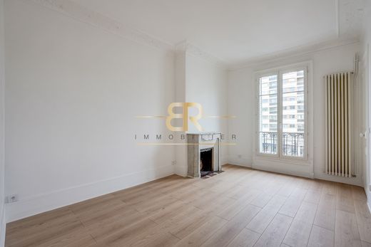 Apartment in Suresnes, Hauts-de-Seine