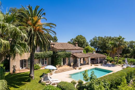 Saint-Paul-de-Vence, Alpes-Maritimesのヴィラ