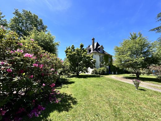 Luxury home in Vigeois, Corrèze