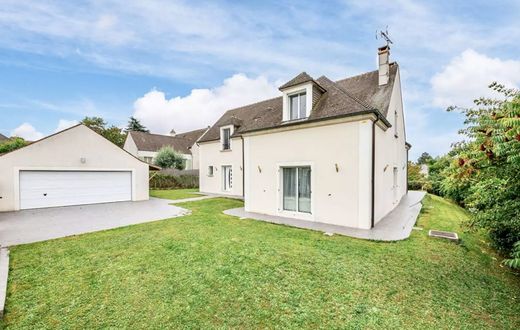 Casa di lusso a Gouvernes, Seine-et-Marne