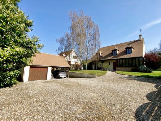 Luxury home in Thoiry, Yvelines