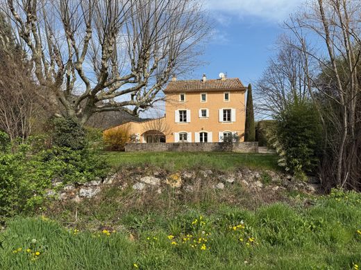 Luxury home in Malaucène, Vaucluse