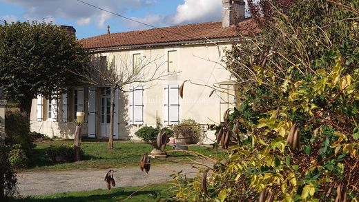 Luksusowy dom w Castillon-la-Bataille, Gironde