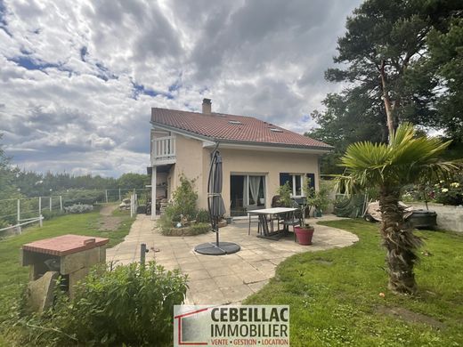 豪宅  Saint-Genès-Champanelle, Puy-de-Dôme