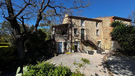 Willa w Pollestres, Pyrénées-Orientales