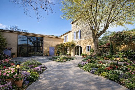 Luxury home in Pierrelatte, Drôme